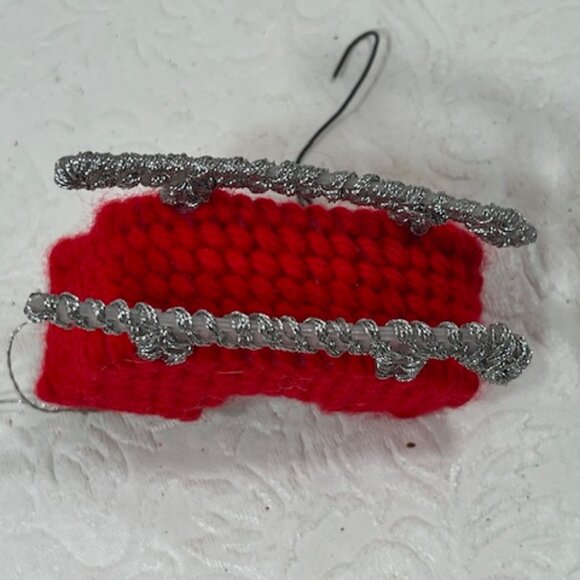 Set of 2 Holiday Crochet Bear Rocking Chair Baby Sleigh Ornaments Handcrafted - Picture 13 of 16